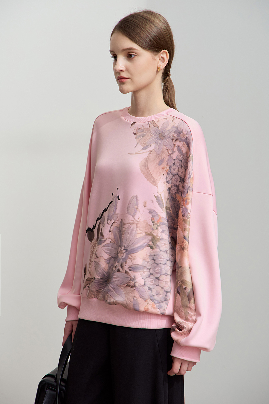 Floral Letter Printed Sweatshirt