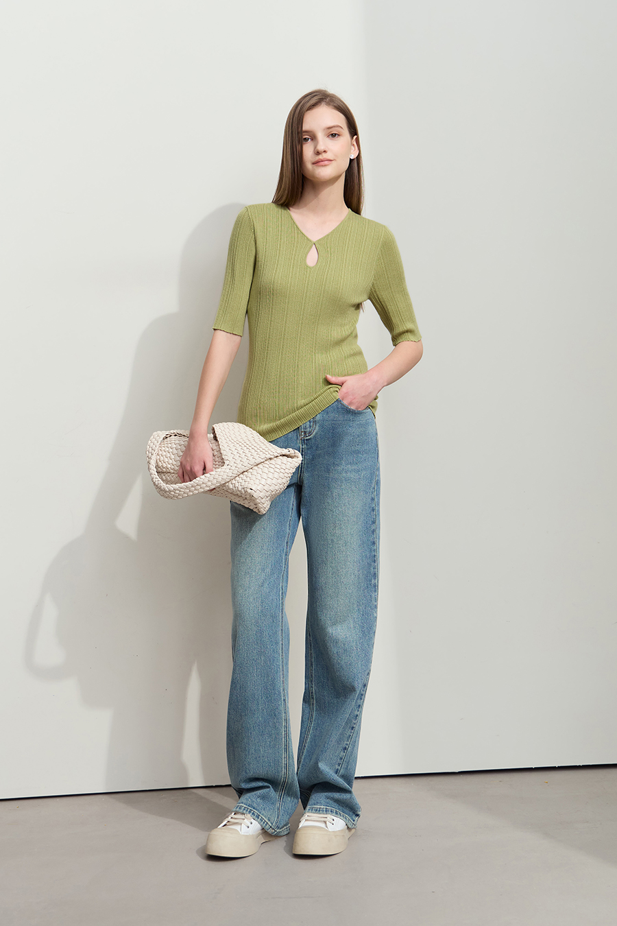 Droplet Neck Mid-sleeve Knit Top