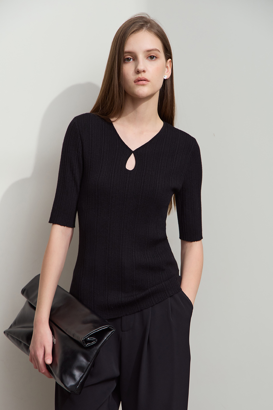 Droplet Neck Mid-sleeve Knit Top