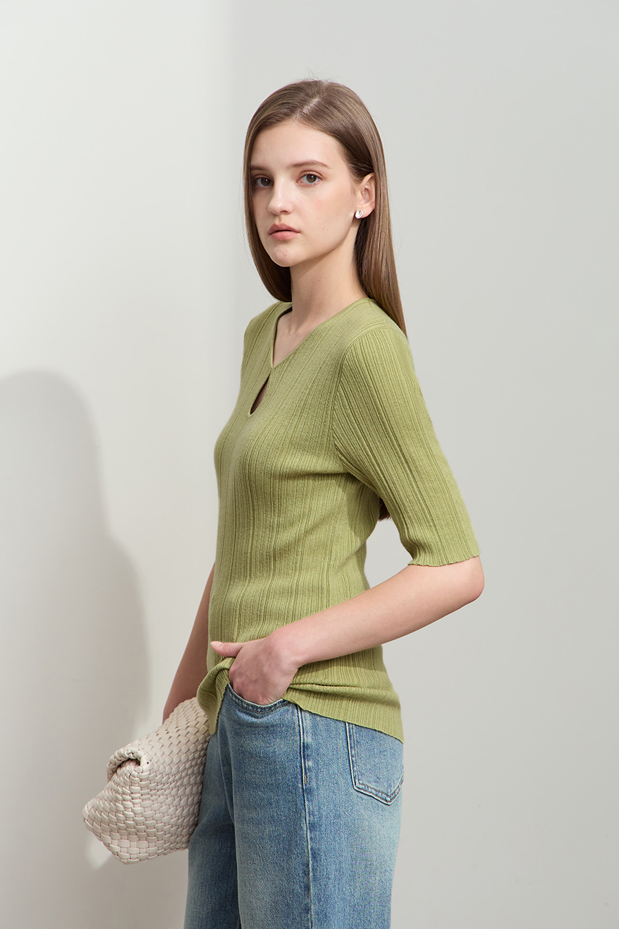 Droplet Neck Mid-sleeve Knit Top