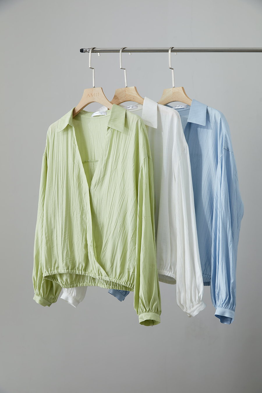 Pleated Textured Chiffon Blouse