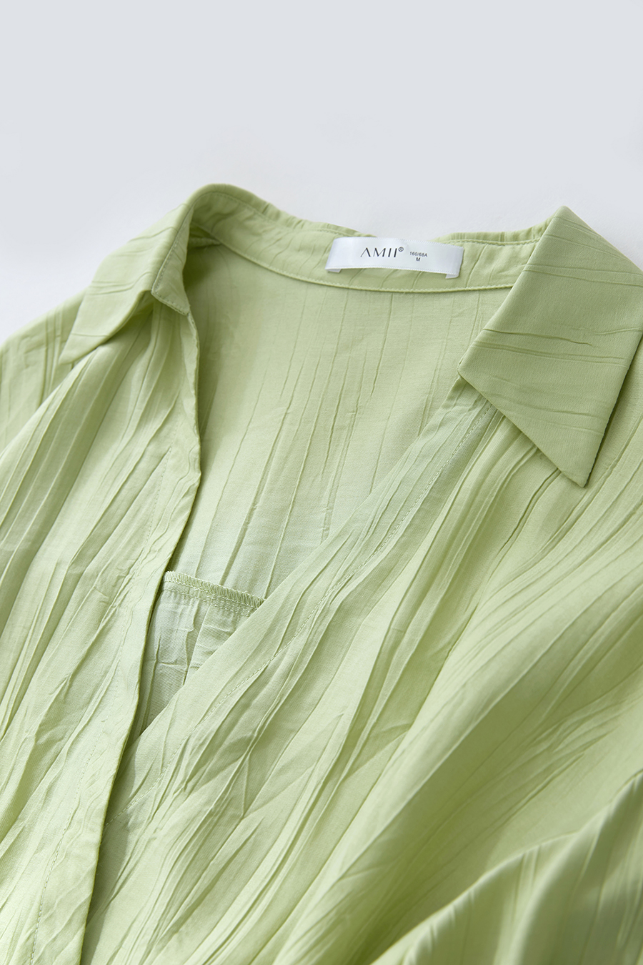 Pleated Textured Chiffon Blouse
