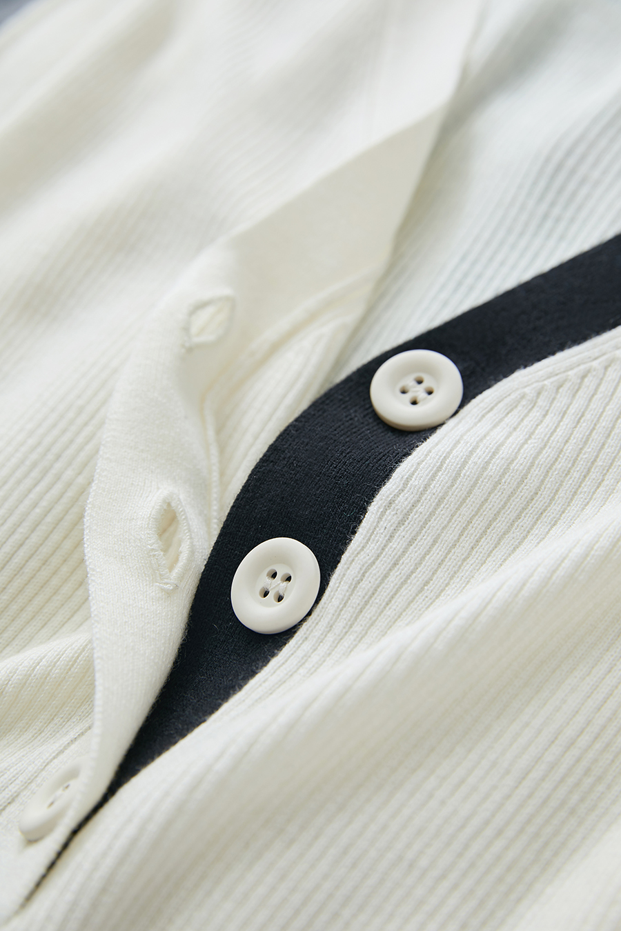 V-neck Color-block Knit Sweater