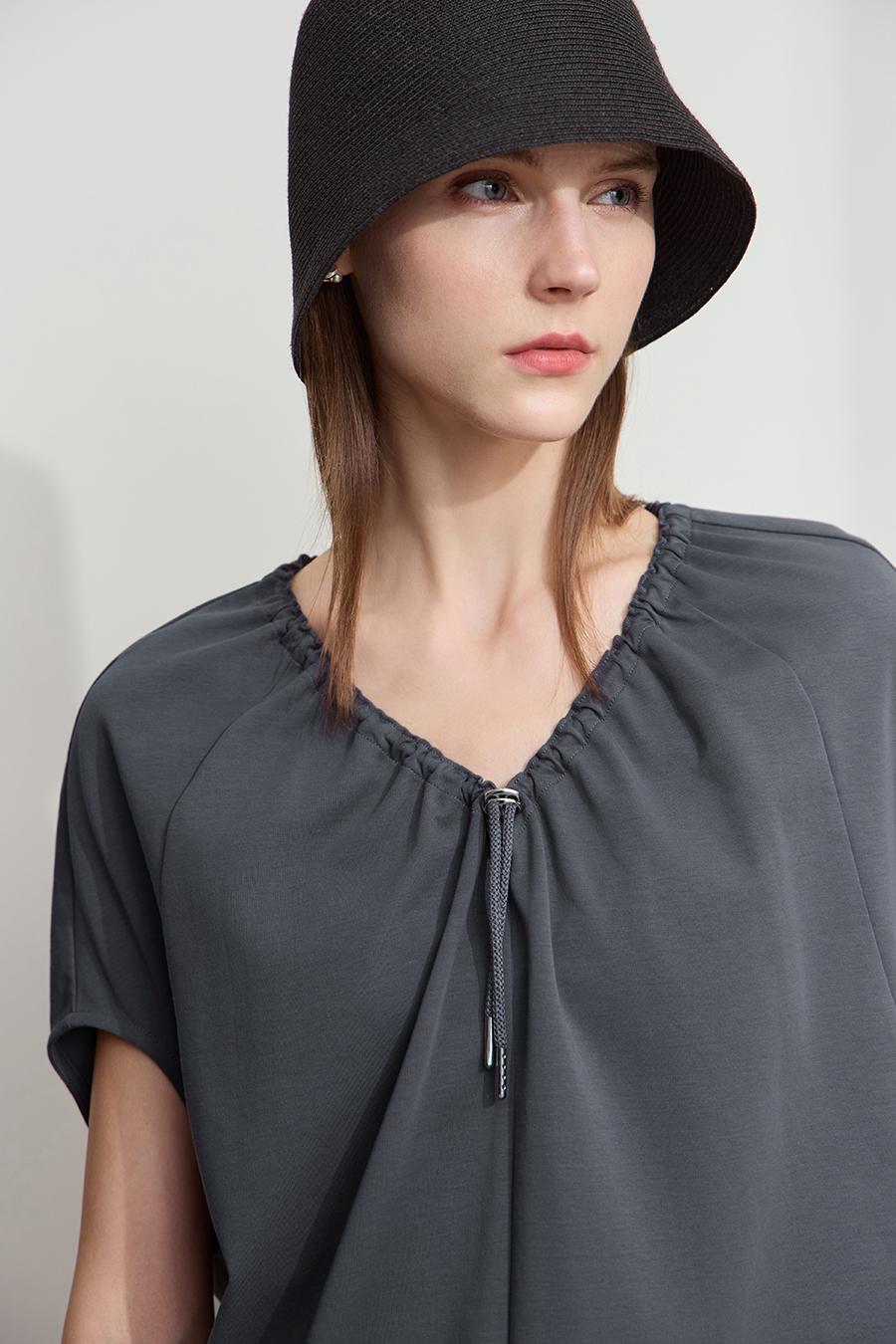 Loose Raglan Sleeve T-shirt