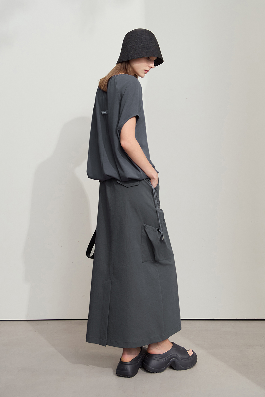 Loose Raglan Sleeve T-shirt