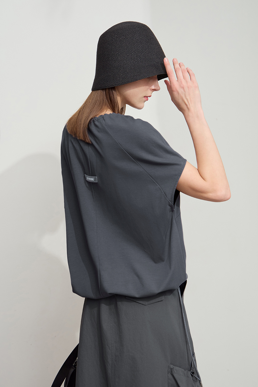 Loose Raglan Sleeve T-shirt