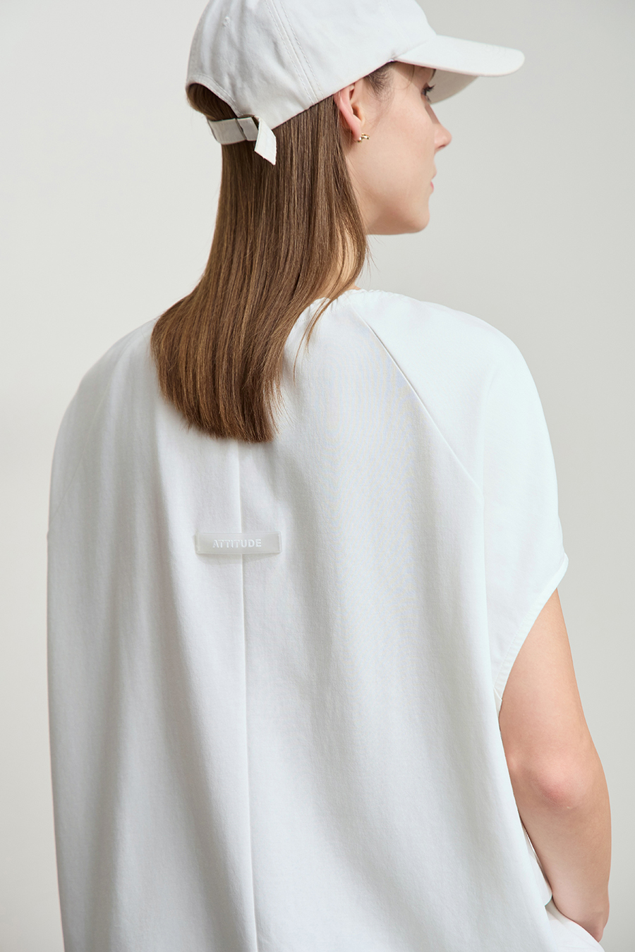 Loose Raglan Sleeve T-shirt