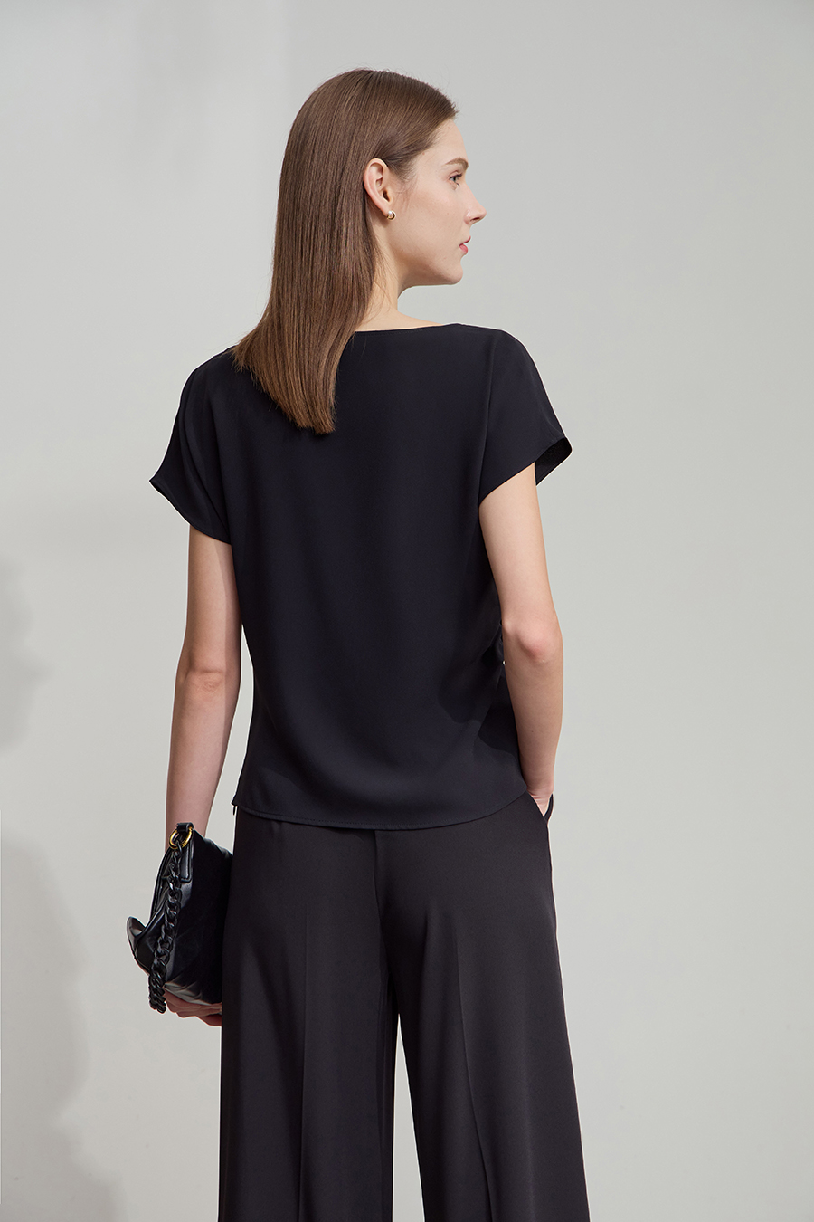Draped Neck Raglan Chiffon Blouse