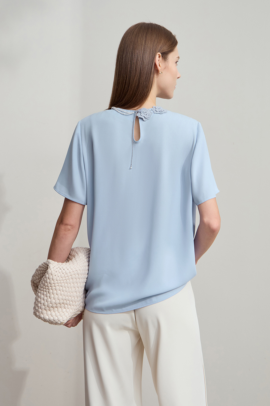 Removable Chain Chiffon Blouse