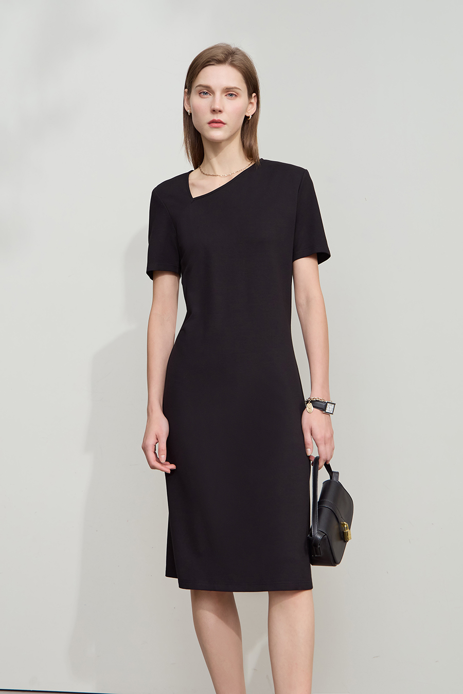 Diagonal V-neck Waist-tied Dress