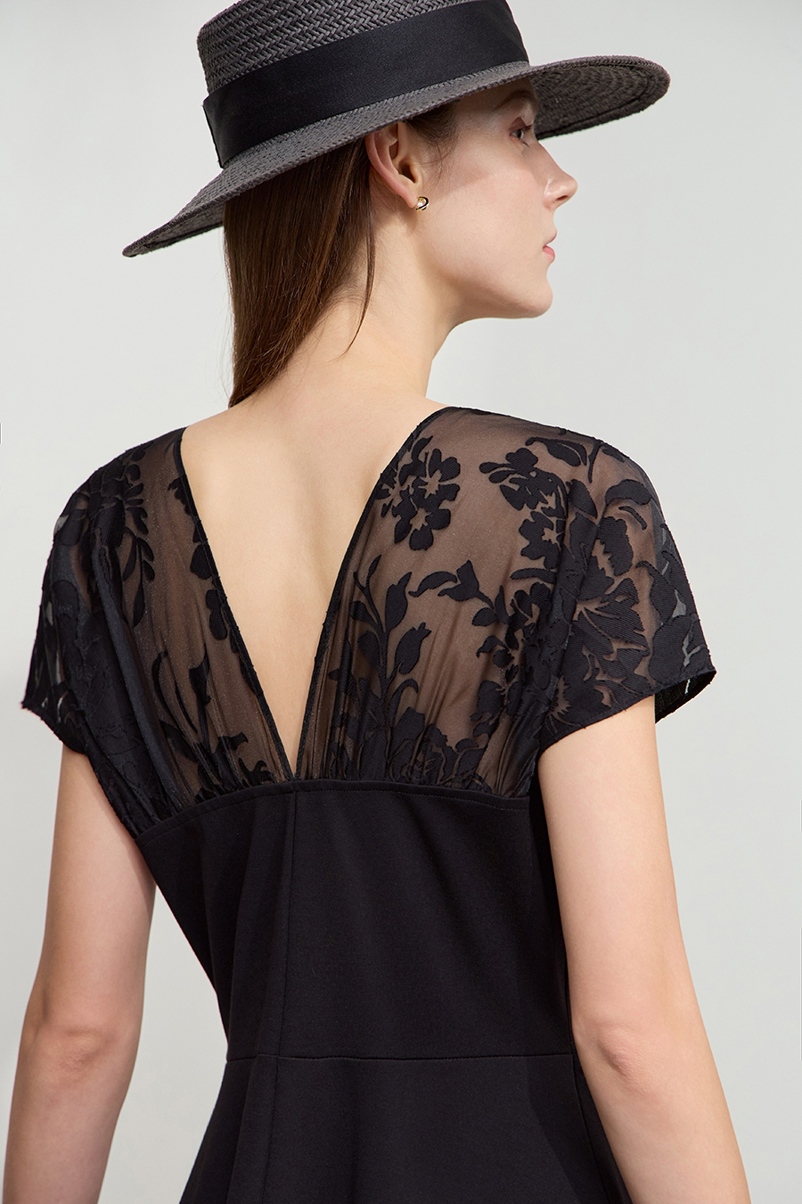 Waist-defined A-line dress|AMII