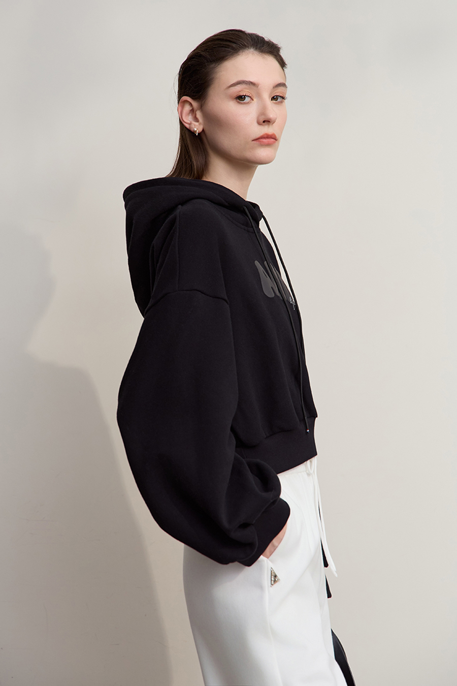 Letter Printed Cropped Sweatshirt