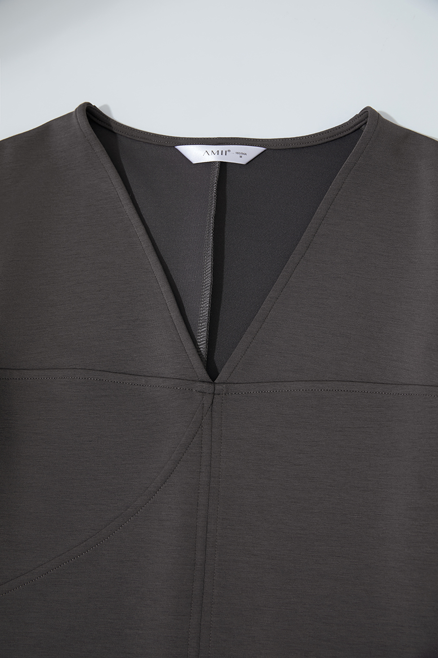 V - Neck Waist - cinching Dress|AMII-AMII.com