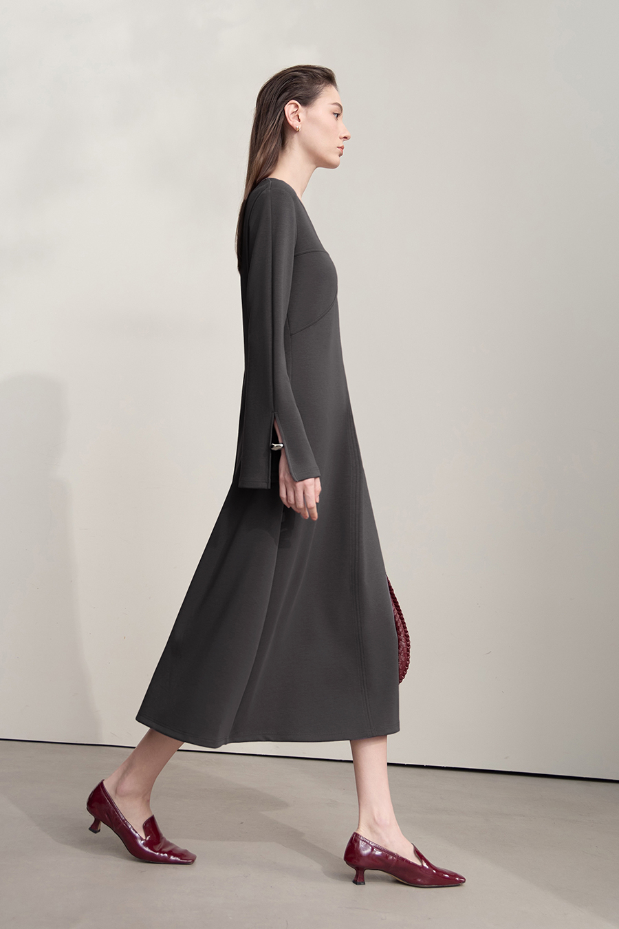 V - Neck Waist - cinching Dress|AMII-AMII.com