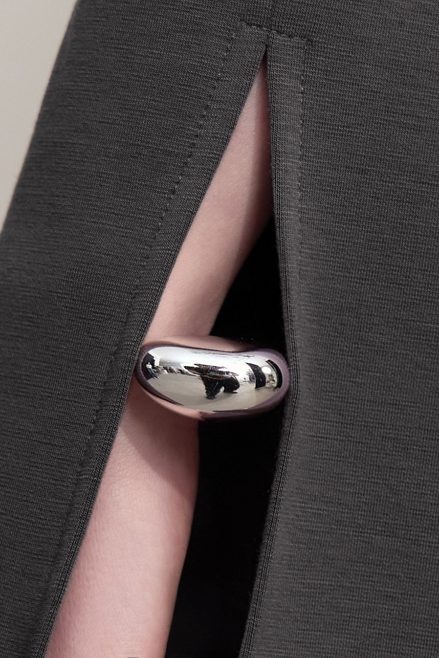 V - Neck Waist - cinching Dress|AMII-AMII.com