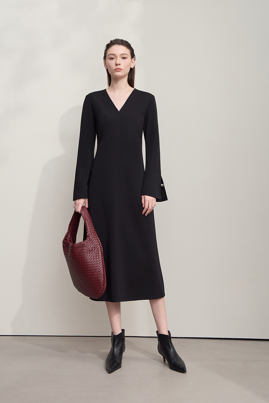 V - Neck Waist - cinching Dress|AMII-AMII.com