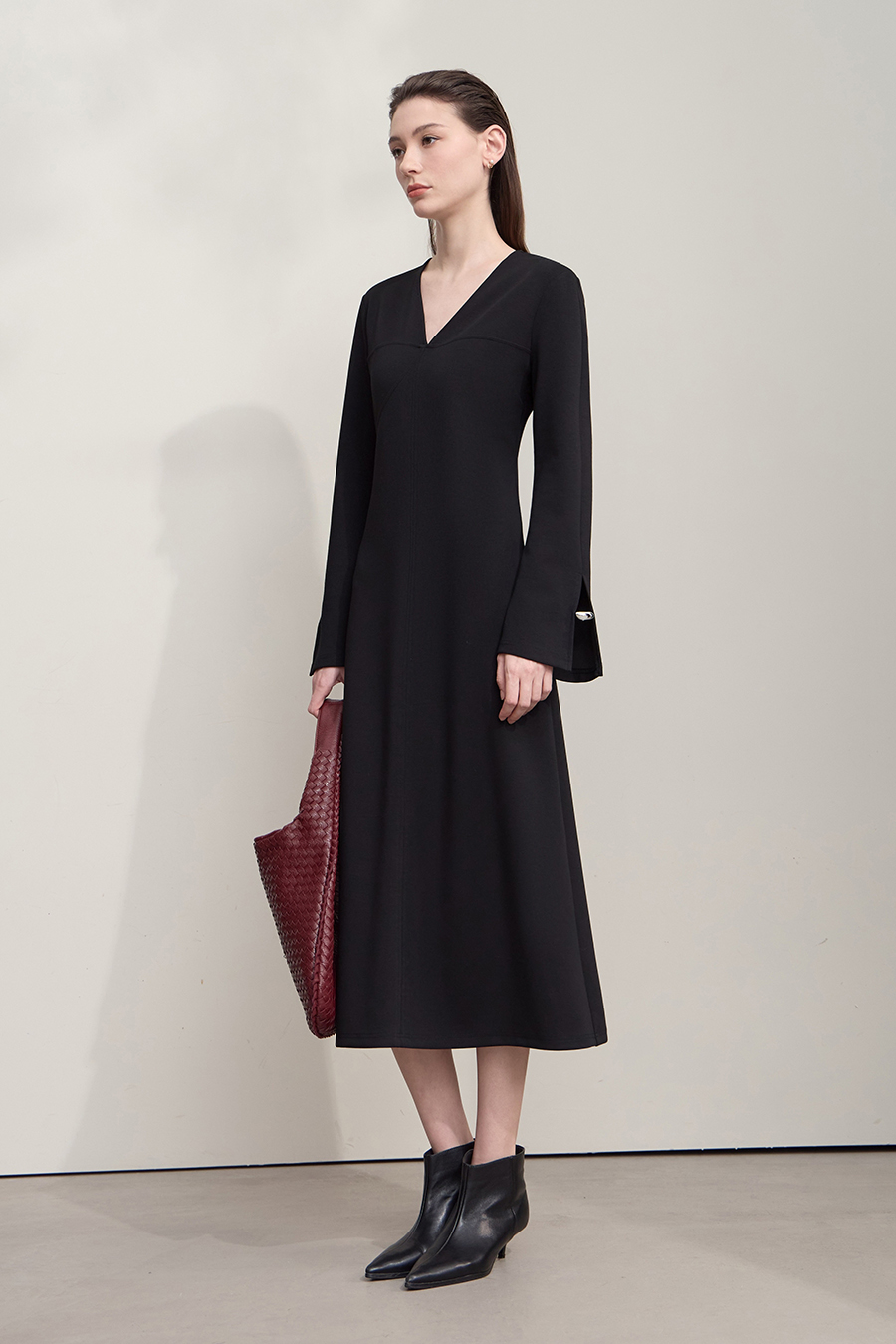 V - Neck Waist - cinching Dress|AMII-AMII.com