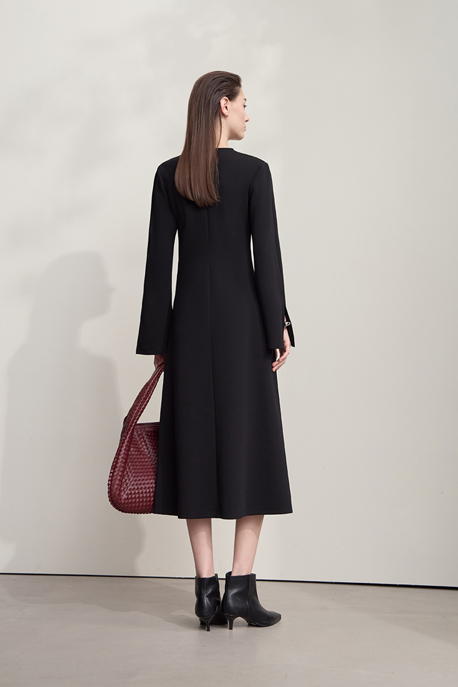 V - Neck Waist - cinching Dress|AMII-AMII.com