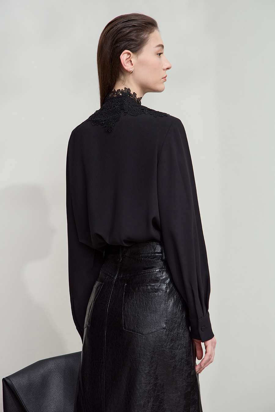 Lace Stand Collar Loose Shirt|AMII-AMII.com