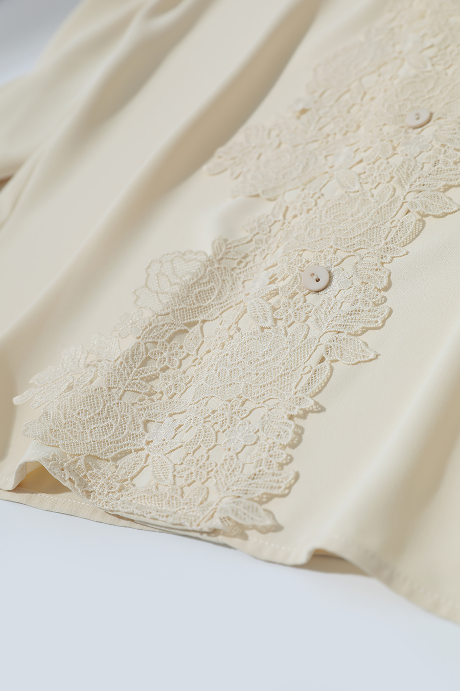 Lace Stand Collar Loose Shirt|AMII-AMII.com