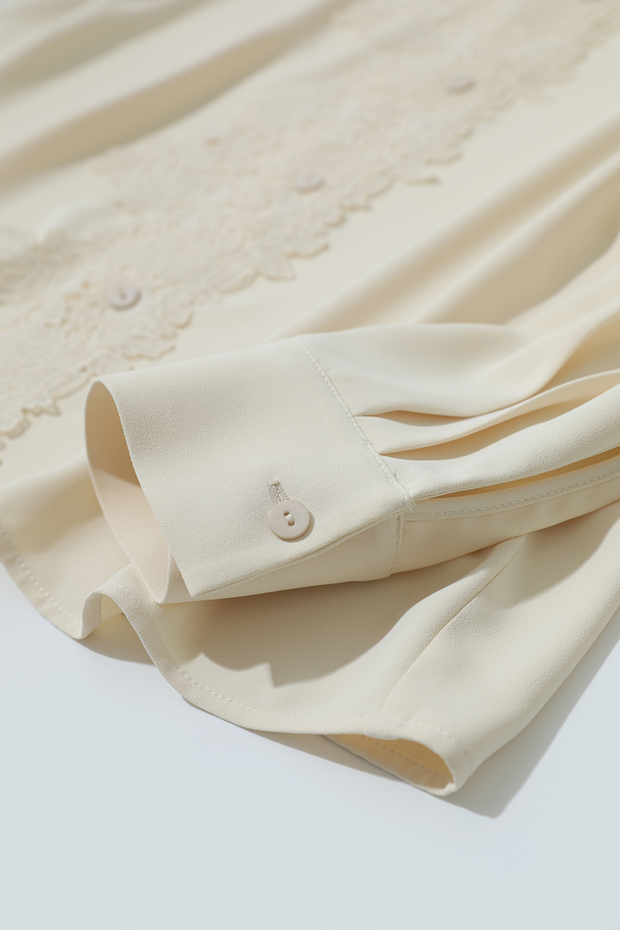 Lace Stand Collar Loose Shirt|AMII-AMII.com