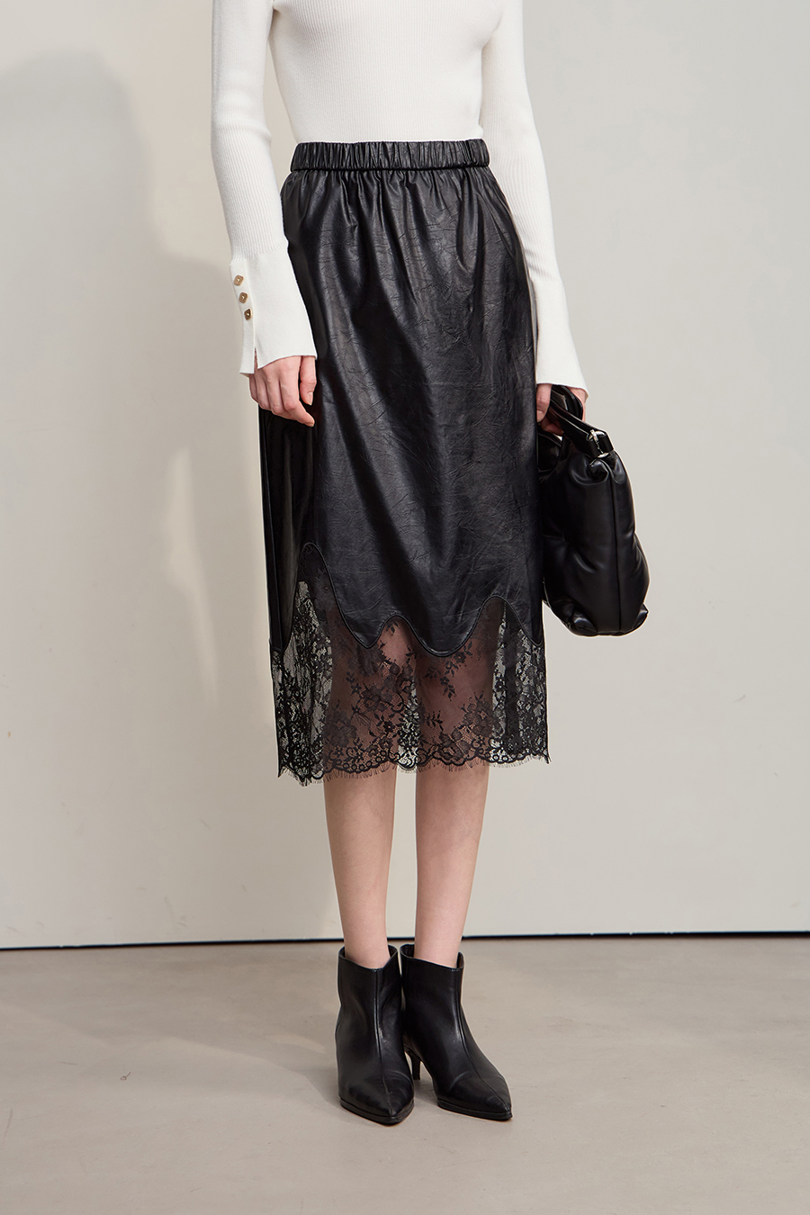 Leather Skirt with Lace Trim|AMII-AMII.com