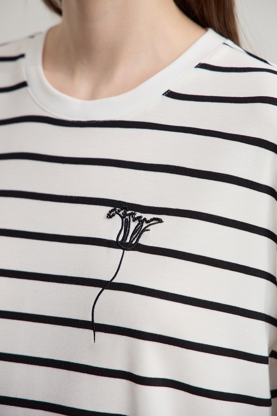 Embroidered Striped Long Sleeve T-shirt