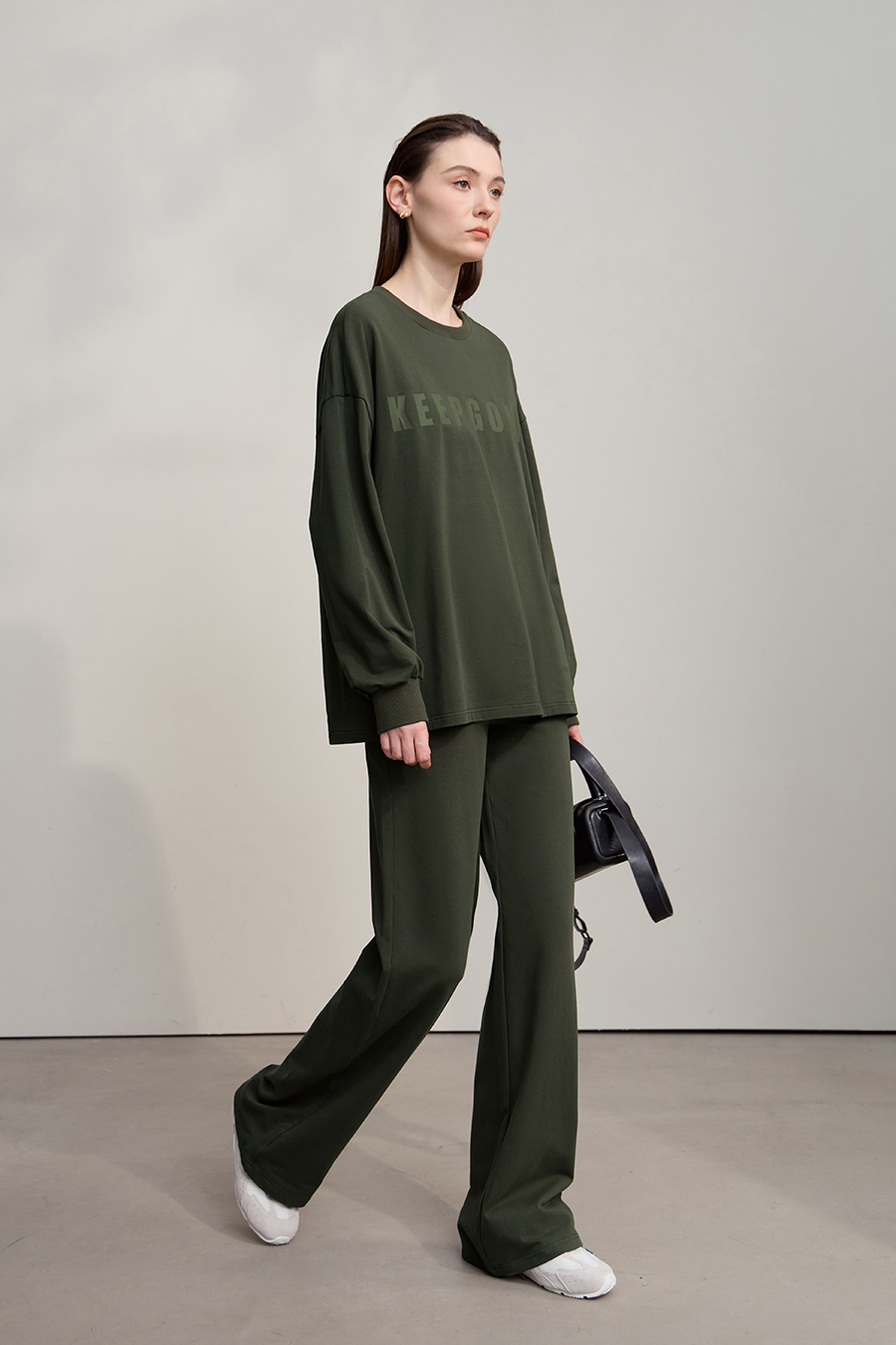 Letter Printed Loose Sweatshirt