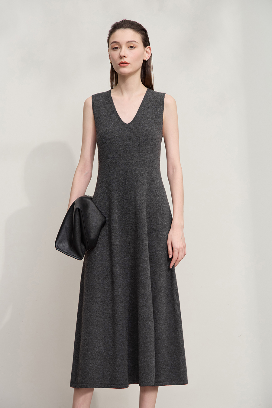 V-Neck Waist-Cinched Dress|AMII-AMII.com