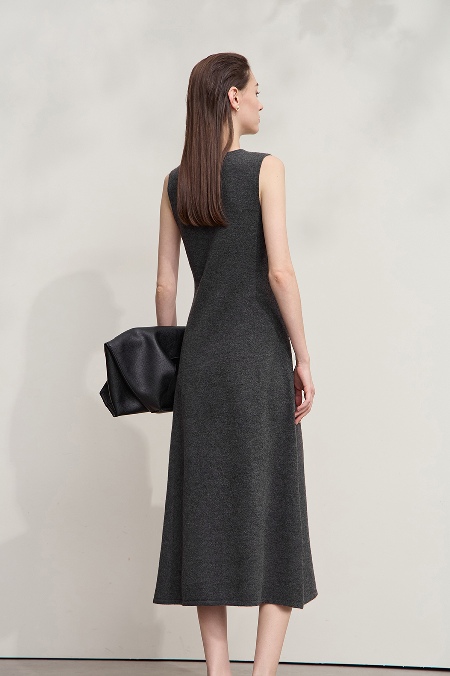 V-Neck Waist-Cinched Dress|AMII-AMII.com