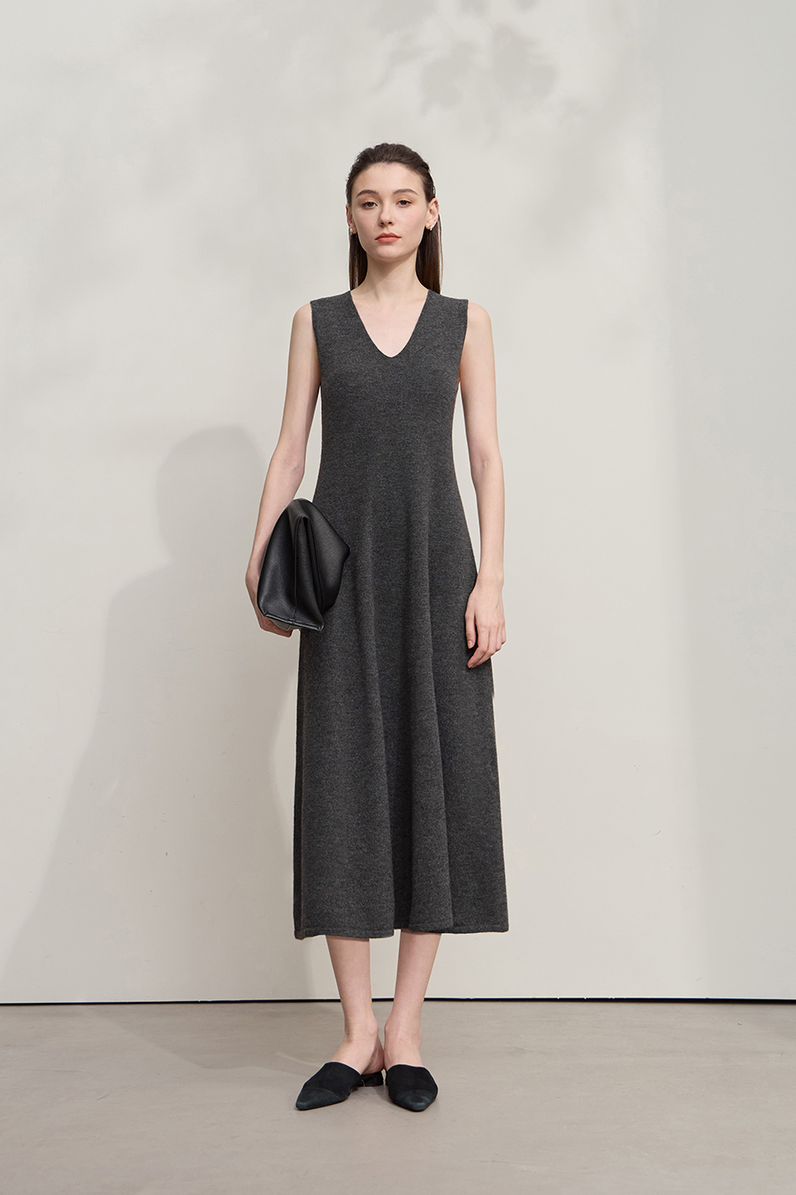 V-Neck Waist-Cinched Dress|AMII-AMII.com