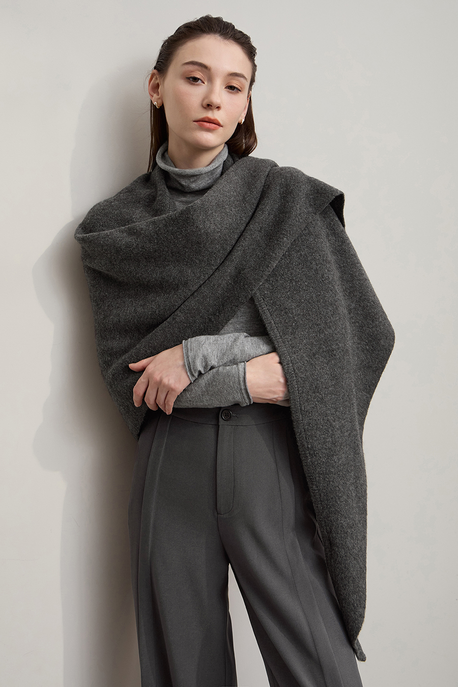 Versatile Triangle Shawl|AMII-AMII.com