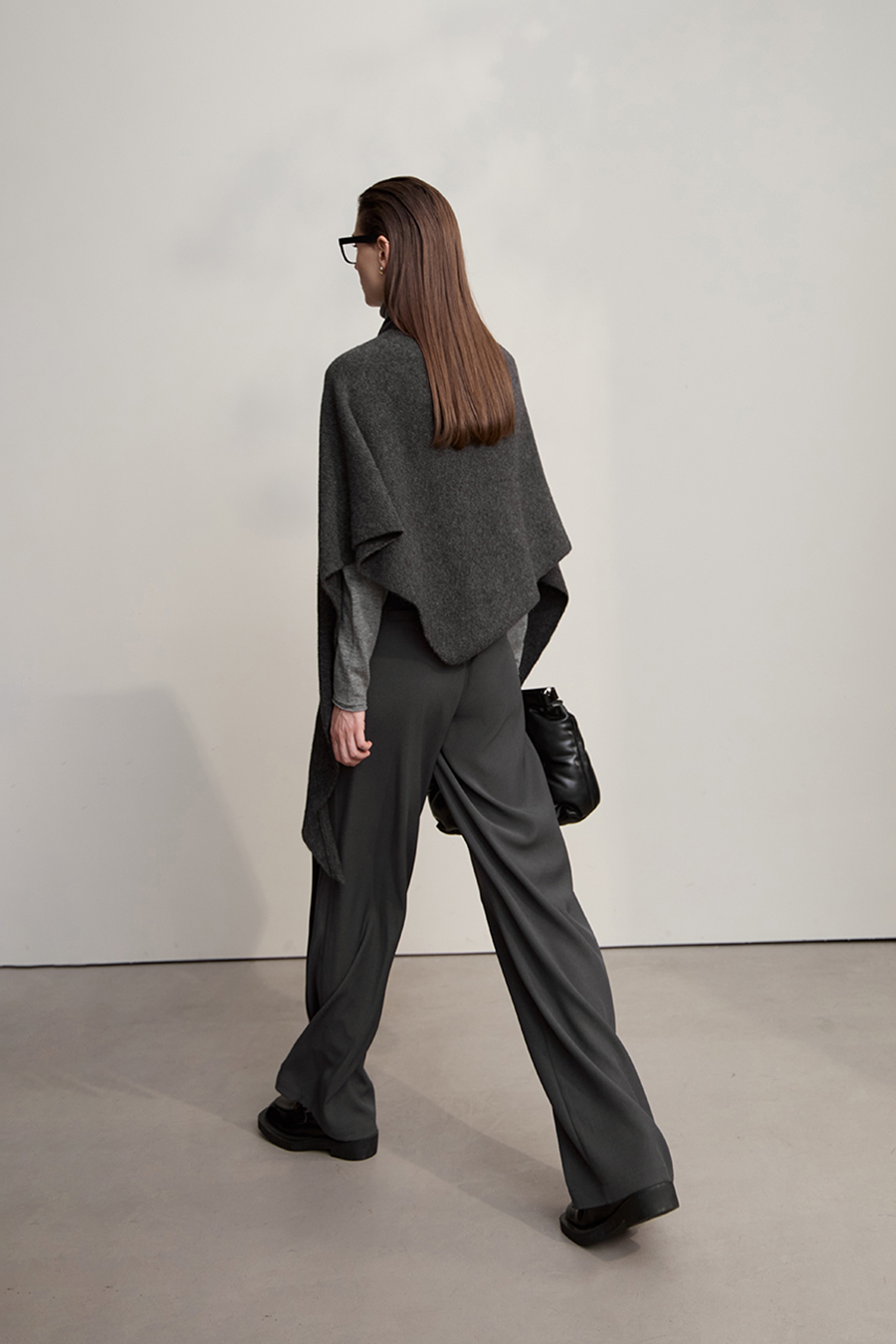 Versatile Triangle Shawl|AMII-AMII.com