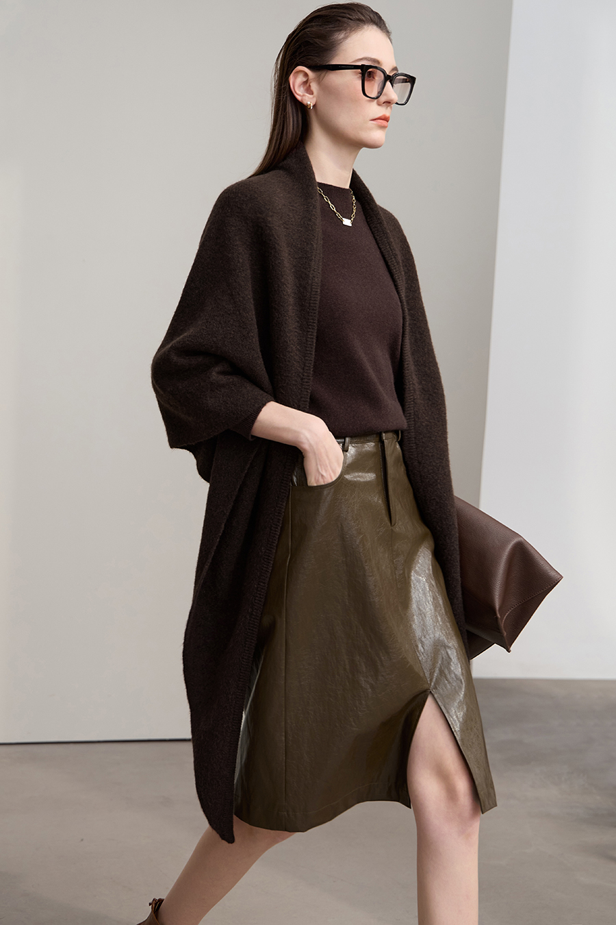 Versatile Triangle Shawl|AMII-AMII.com