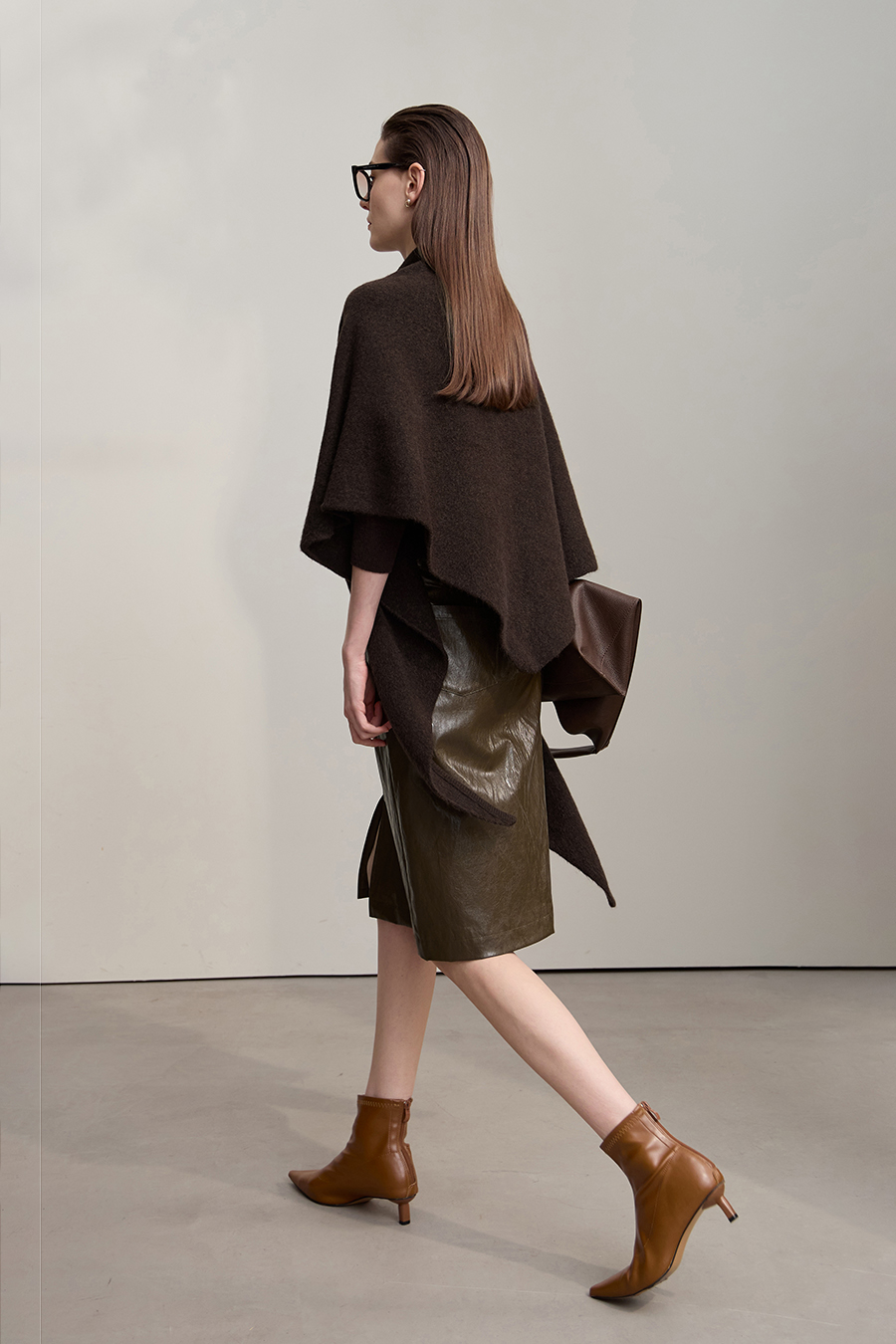 Versatile Triangle Shawl|AMII-AMII.com