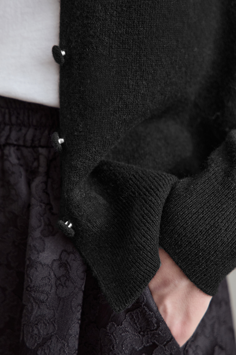 Wool & Cashmere Knit Cardigan