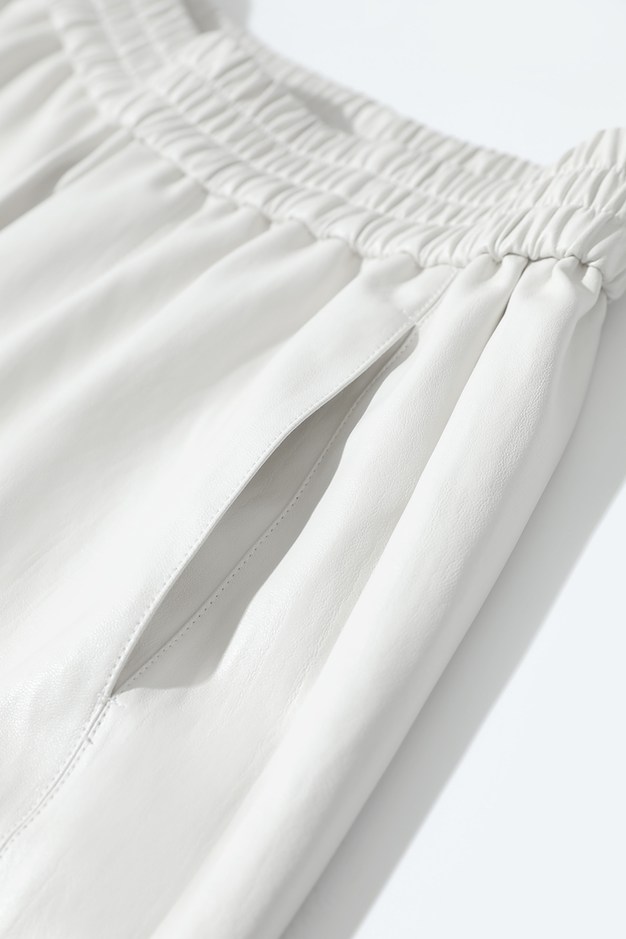 Eco - Leather Casual Shorts|AMII-AMII.com