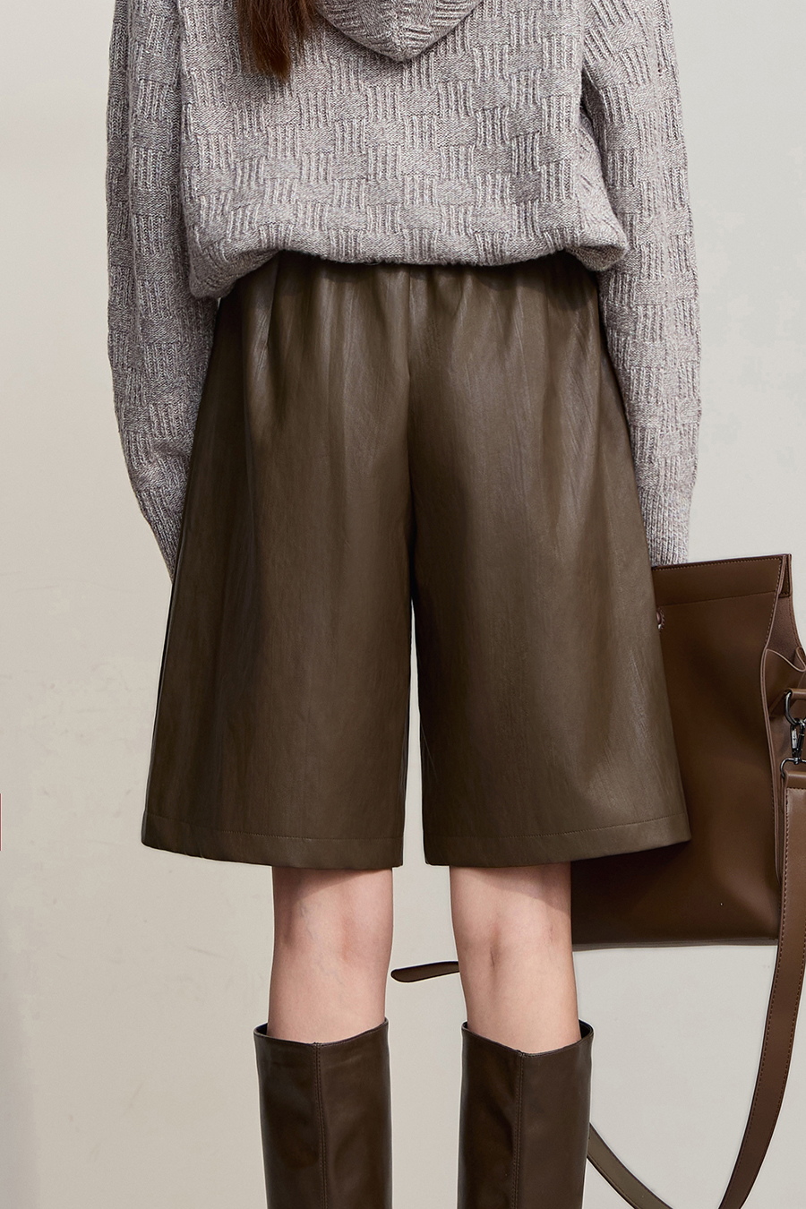 Eco - Leather Casual Shorts|AMII-AMII.com