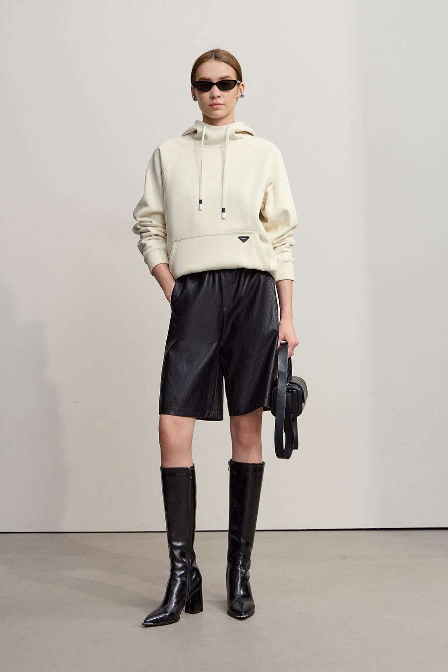 Fleece-Lined Hooded Warm Sweatshirt