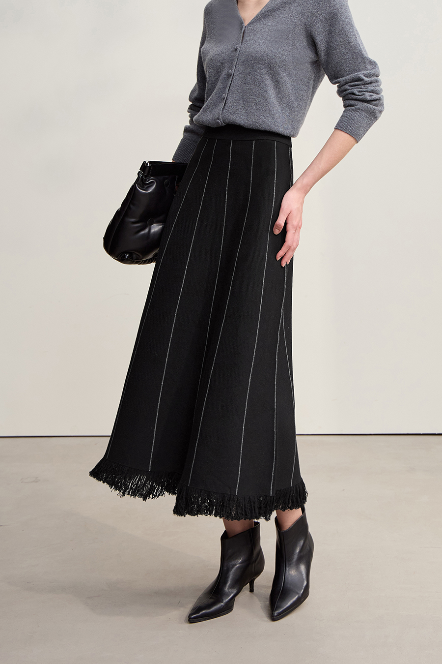 Fringed Raw - edge Skirt|AMII-AMII.com