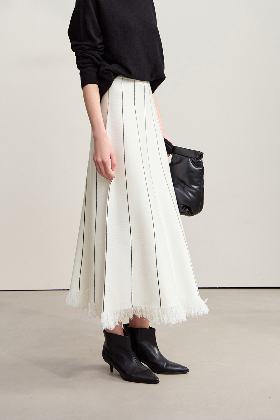 Fringed Raw - edge Skirt|AMII-AMII.com