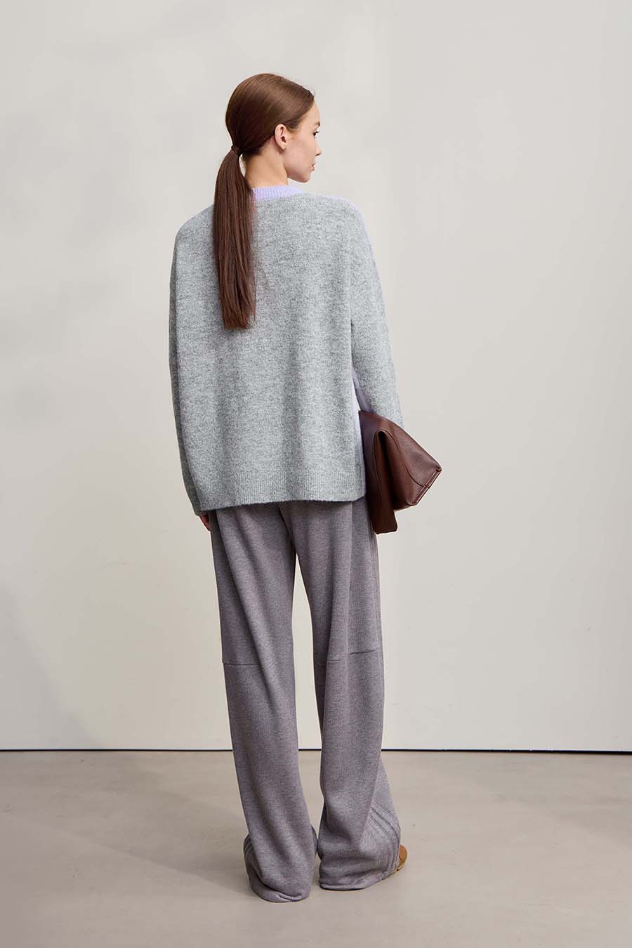 Crew Neck Drop Shoulder Color - block Sweater|AMII-AMII.com