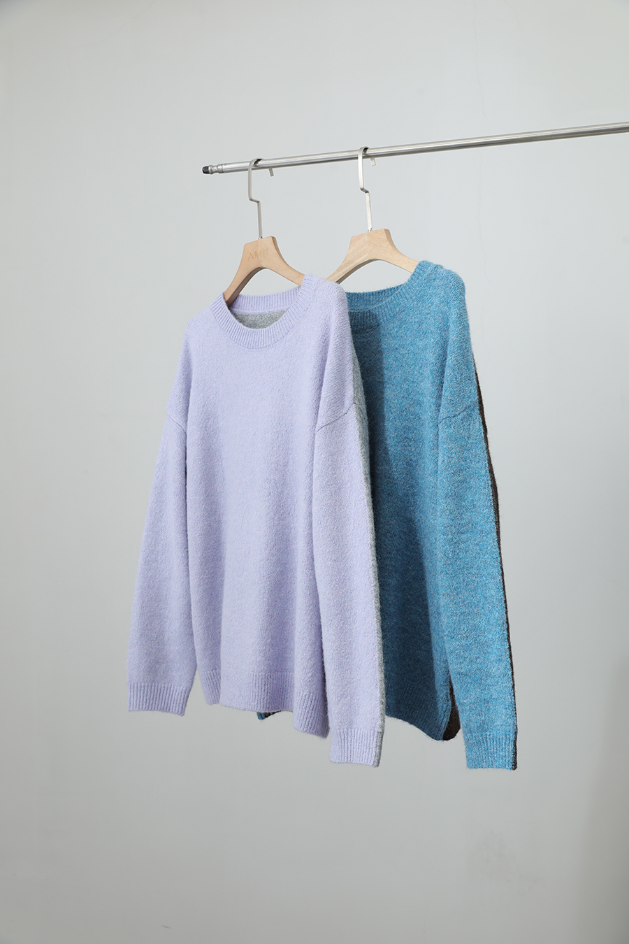 Crew Neck Drop Shoulder Color - block Sweater|AMII-AMII.com