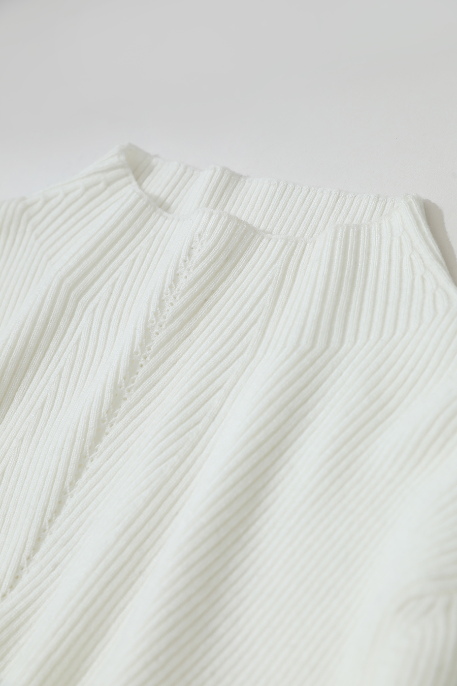 Turtleneck Slim Fit Sweater|AMII-AMII.com
