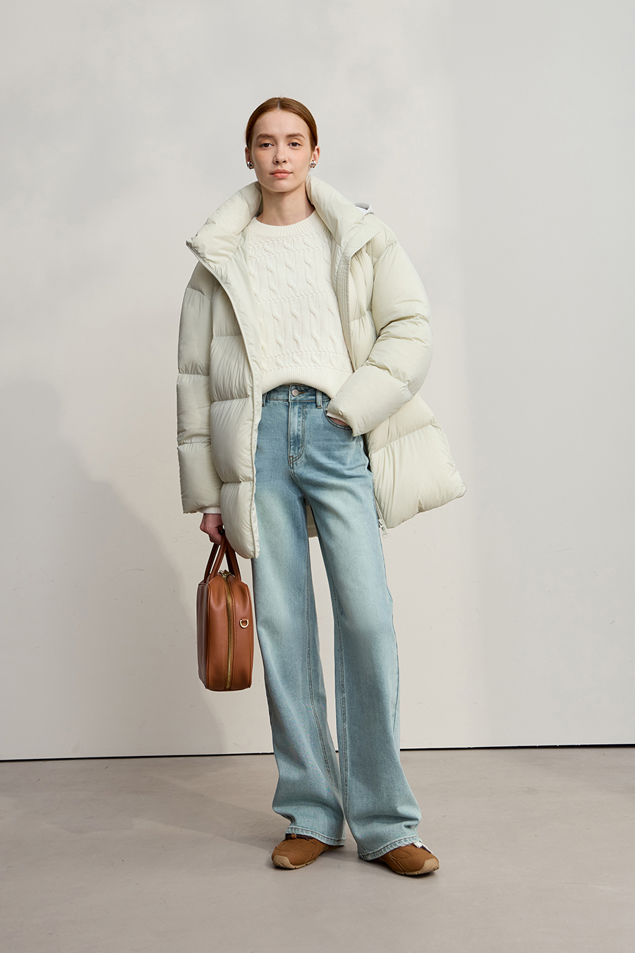 Crew Neck Short Cable Knit Sweater