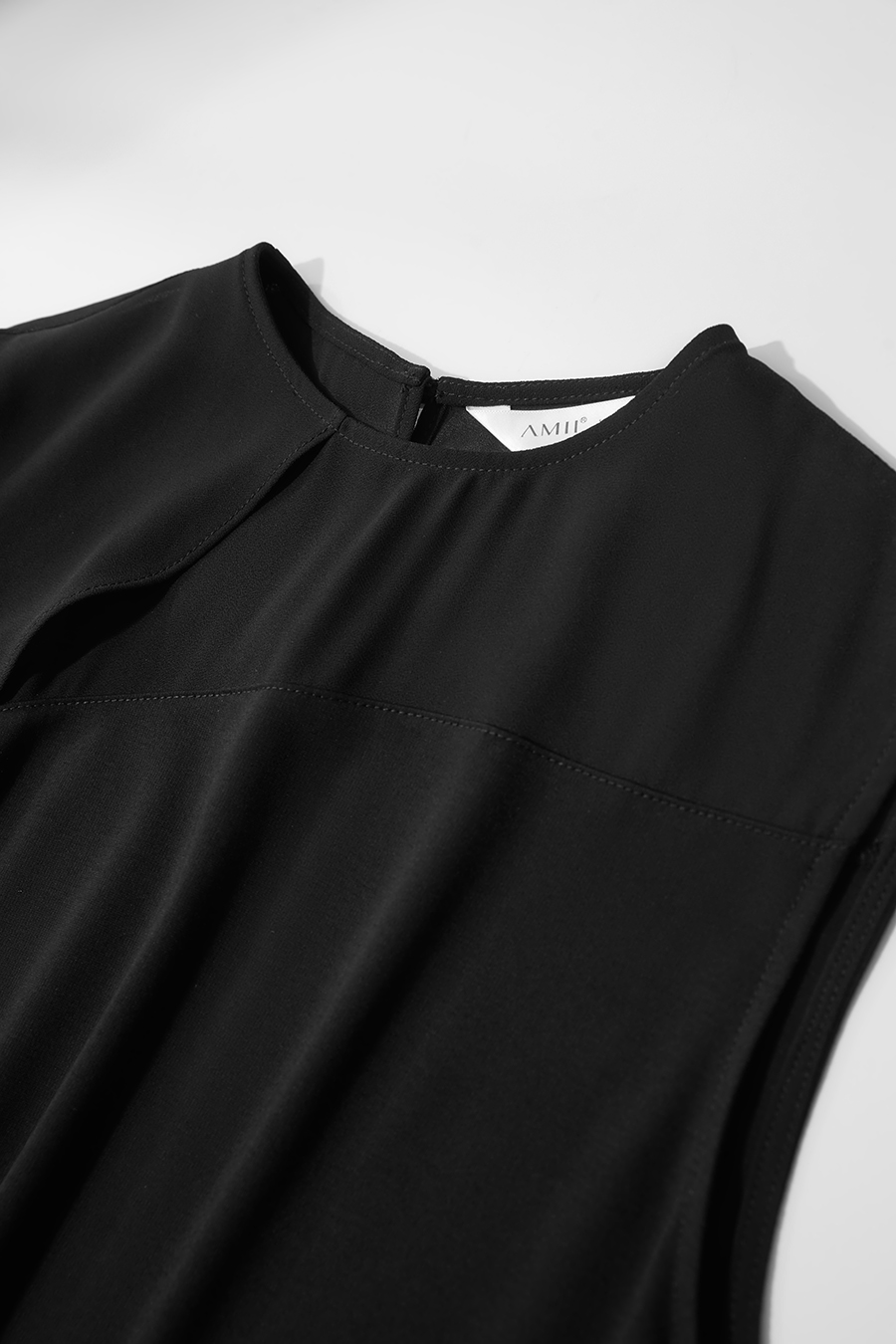 Ruffled Sleeveless Dress