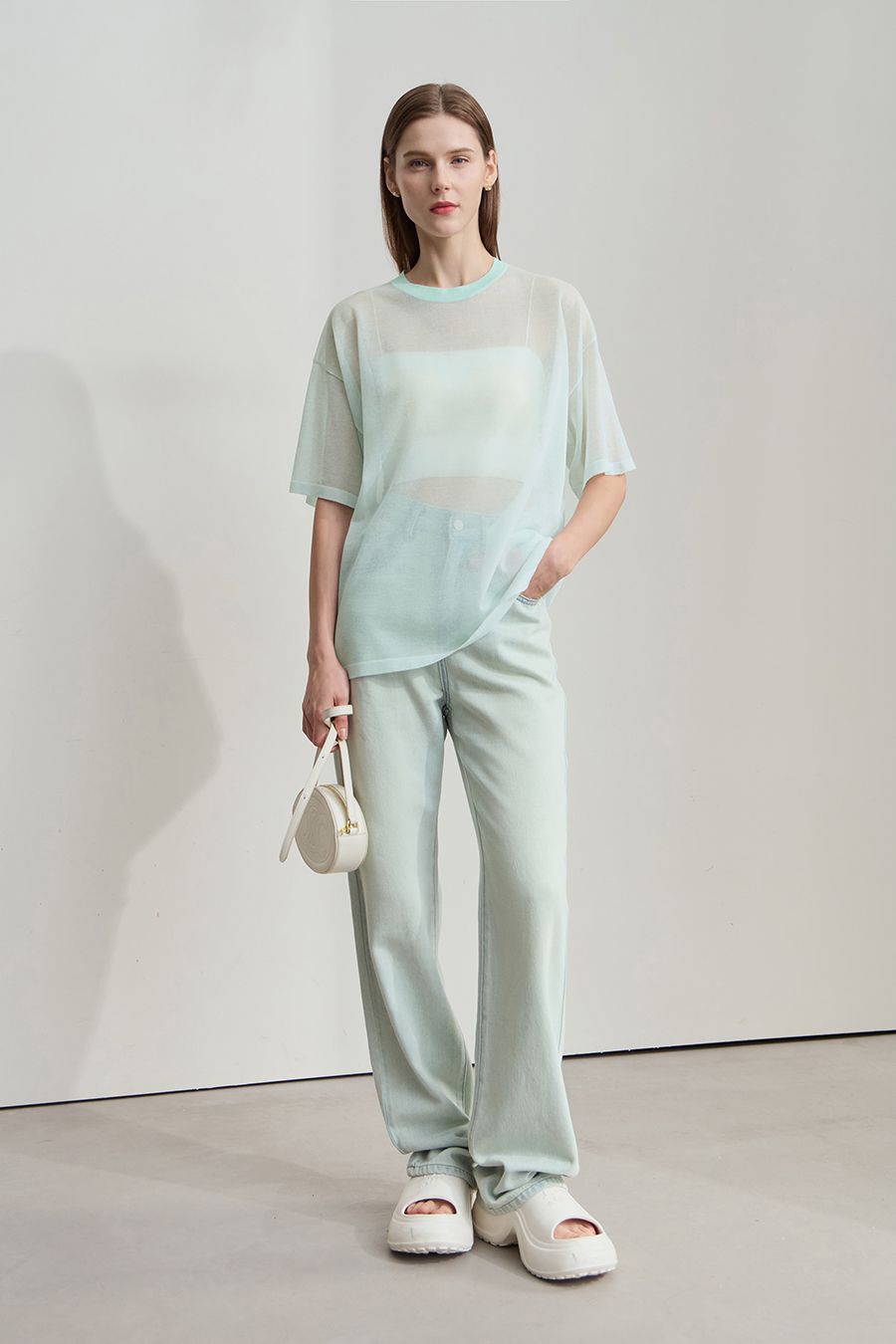 Crew neck Lyocell blend knit sweater|AMII