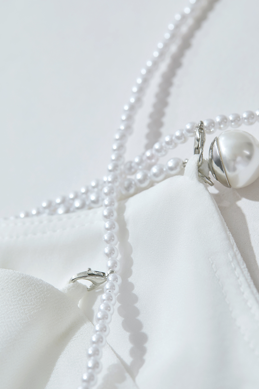 Pearl chiffon beaded-strap camisole|AMII