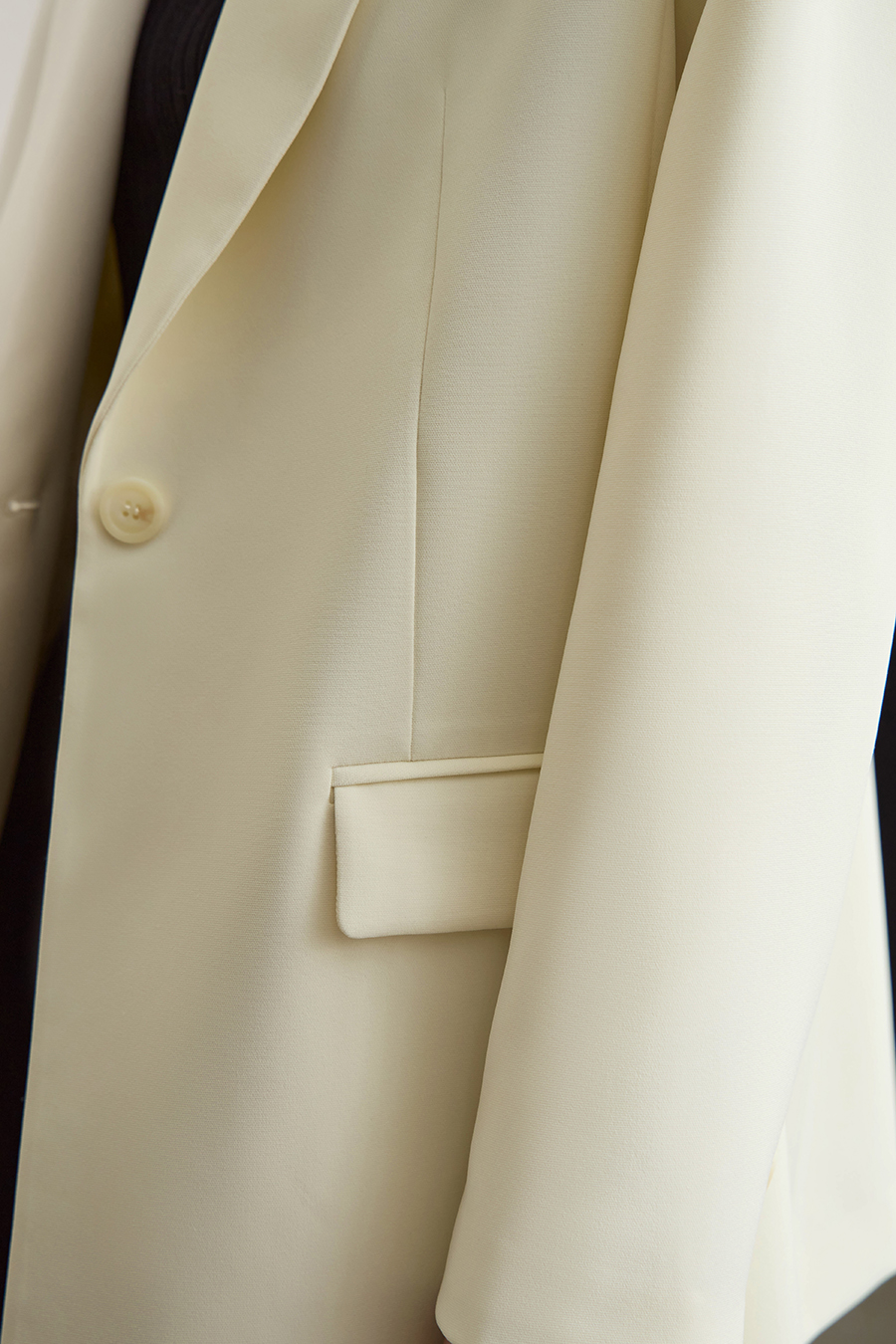 Notch Lapel Padded Shoulder Suit|AMII-AMII.com