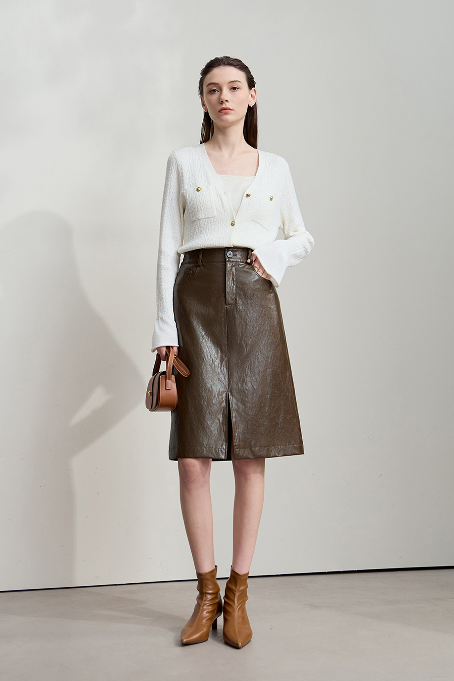 Front Slit PU Skirt|AMII-AMII.com